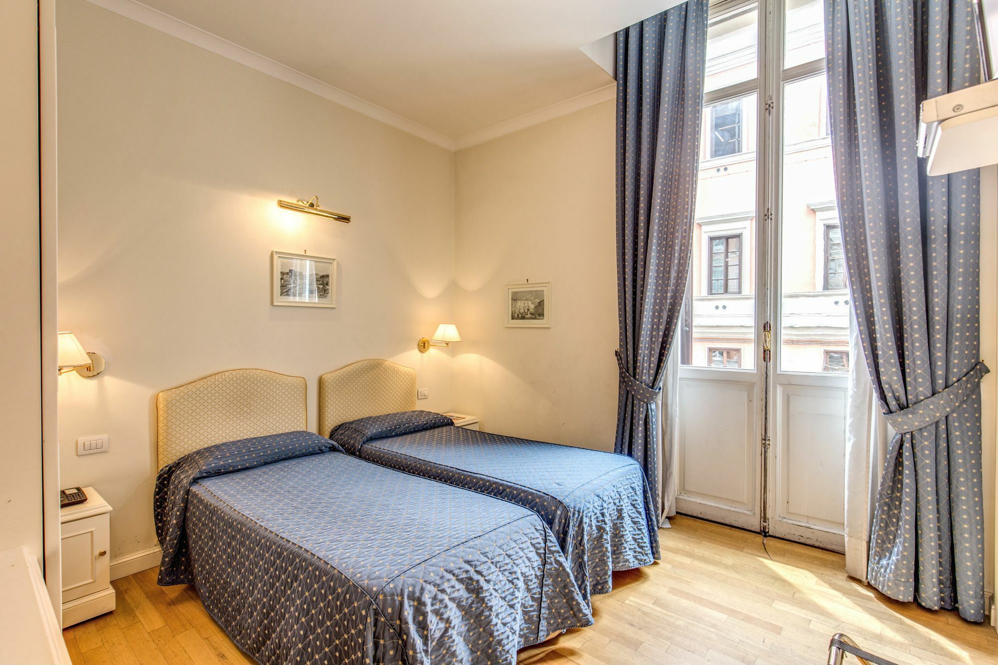 Flann O'Brien Rooms Róma Kültér fotó